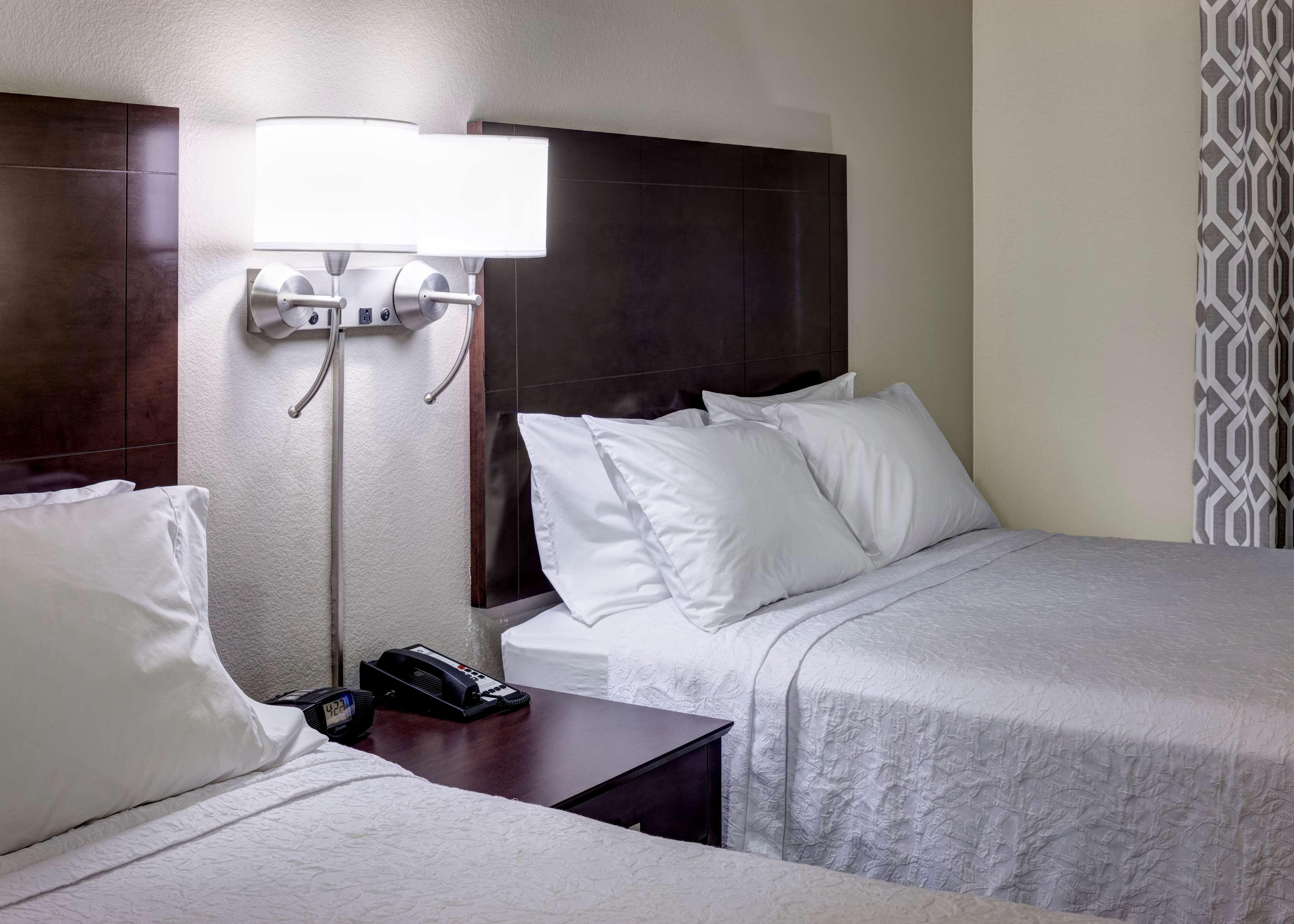 Hilton Отель 4*
