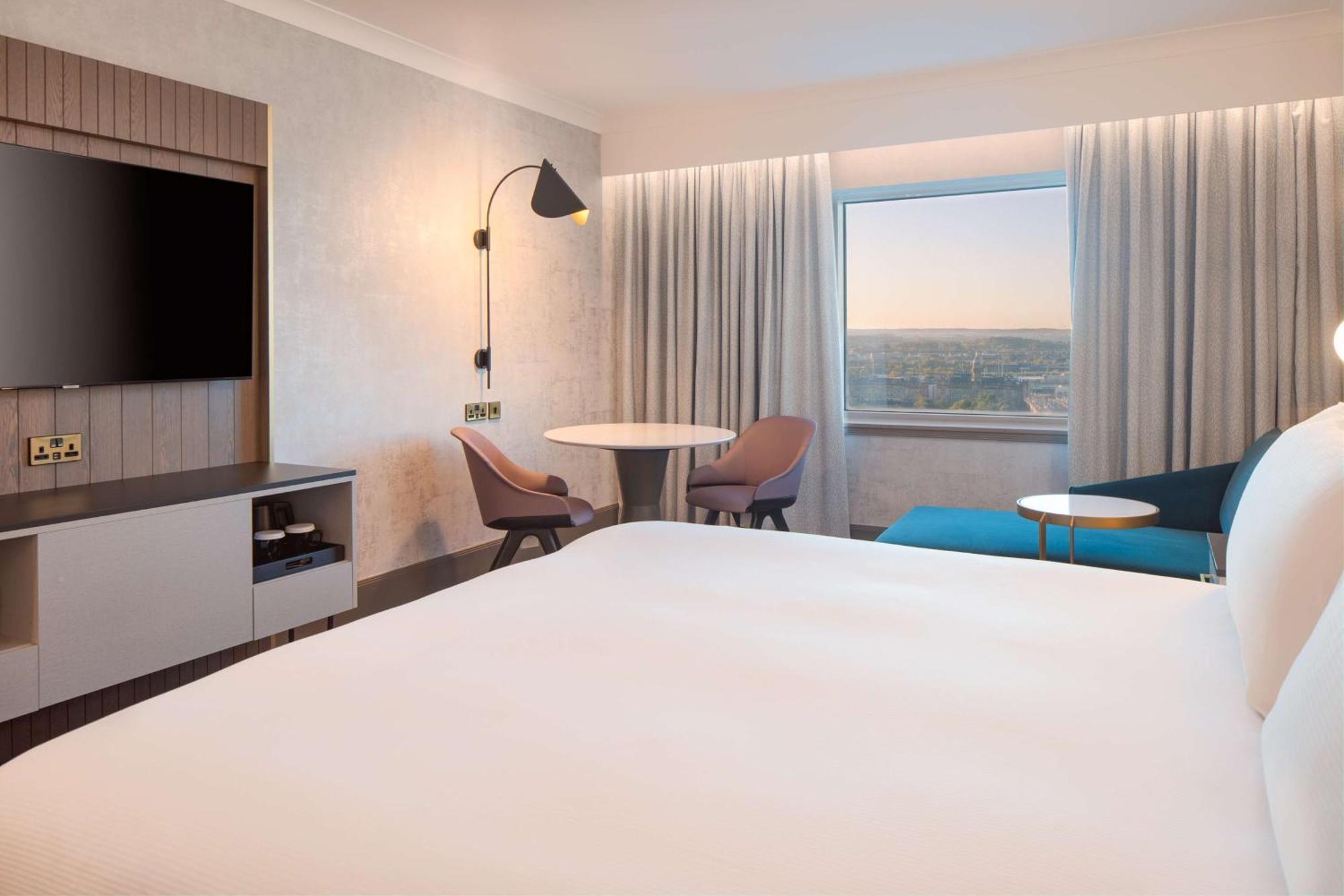 Hilton Отель 4*